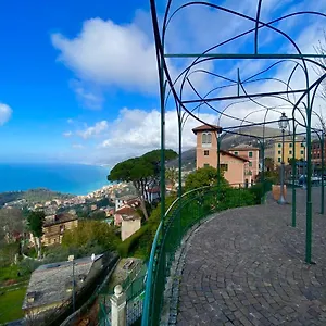 Appartamento Casaviva - Bilo With Seaview And Parking In, Camogli